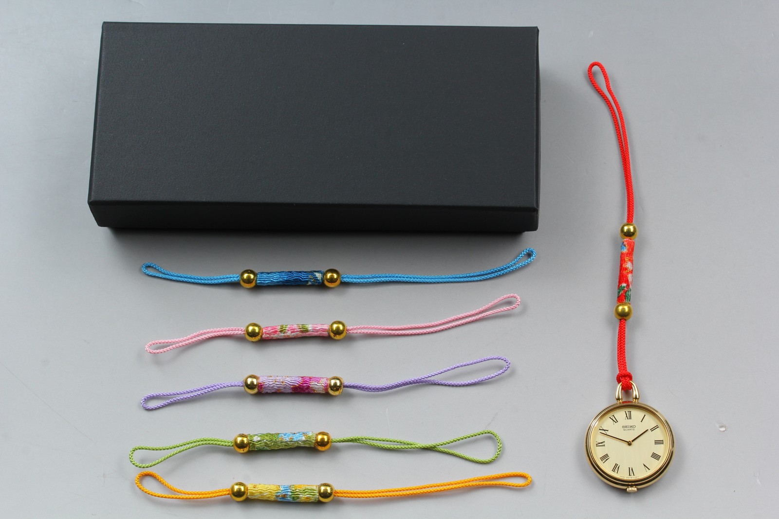 Vintage 1983 N MINT Seiko 1400-0800 6 Japanese Straps Womens Pocket Watch JAPAN