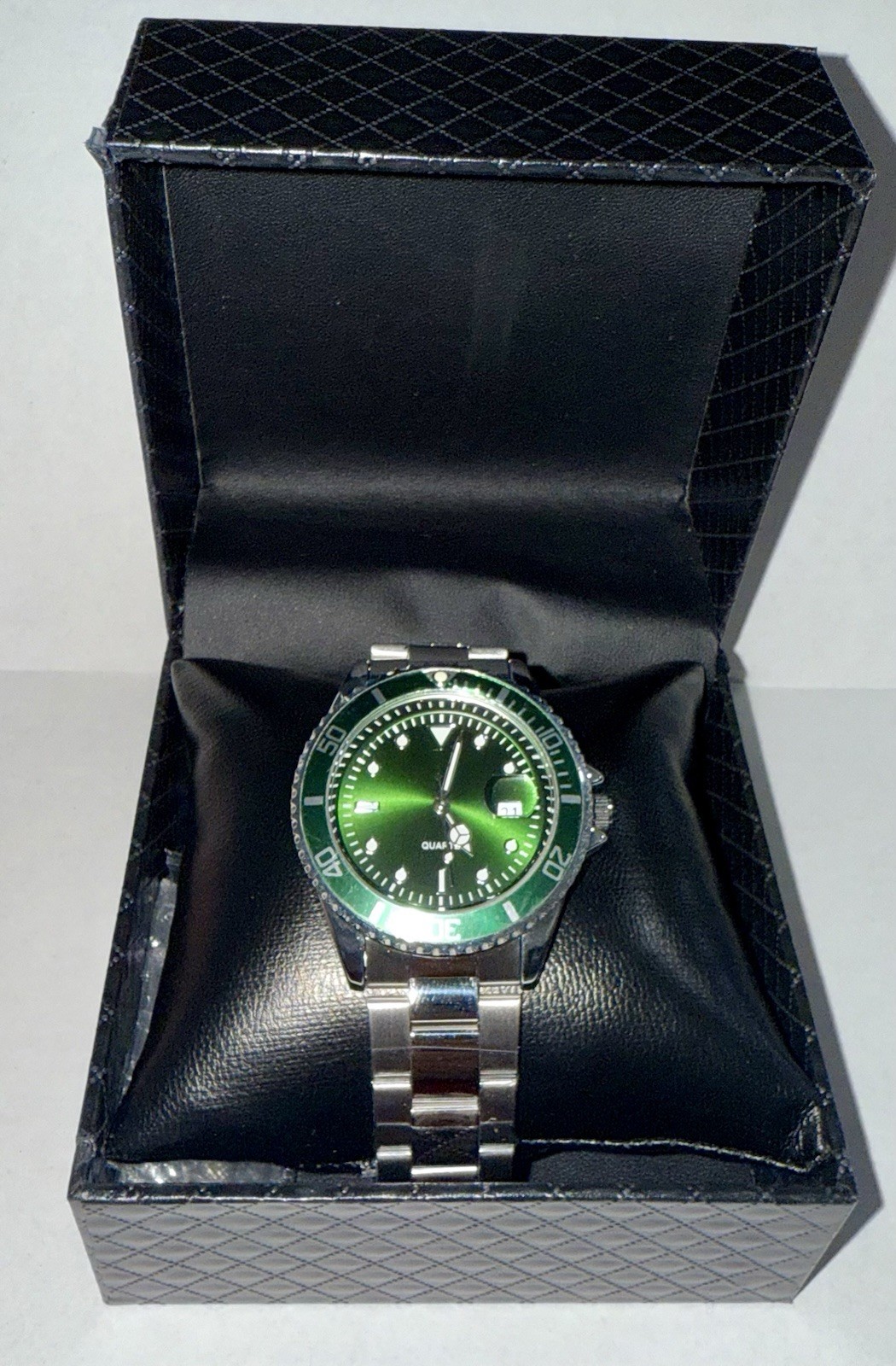 Men’s Stainless Steel Waterproof Calendar Wrist Quartz Watch Green/Chrome