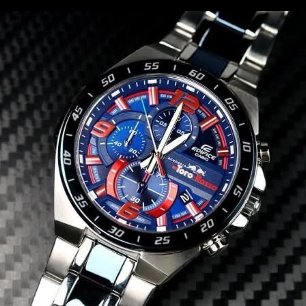 Casio Edifice Stylish Men watch turn heads & add touch of glamour EFR-564TR-2AER