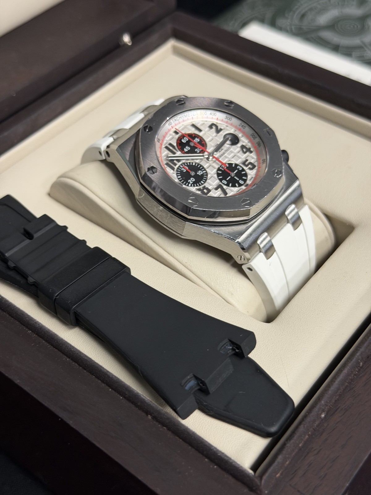 Audemars Piguet Royal Oak Offshore 42MM PANDA (26170ST.OO.D101CR.02) Complete