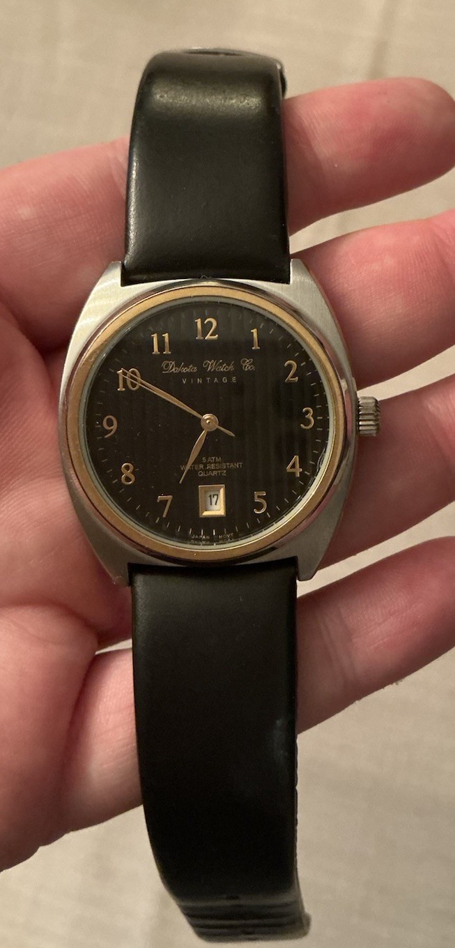 Vintage Dakota Watch Company Two Tone Date Indicator Watch New Battery