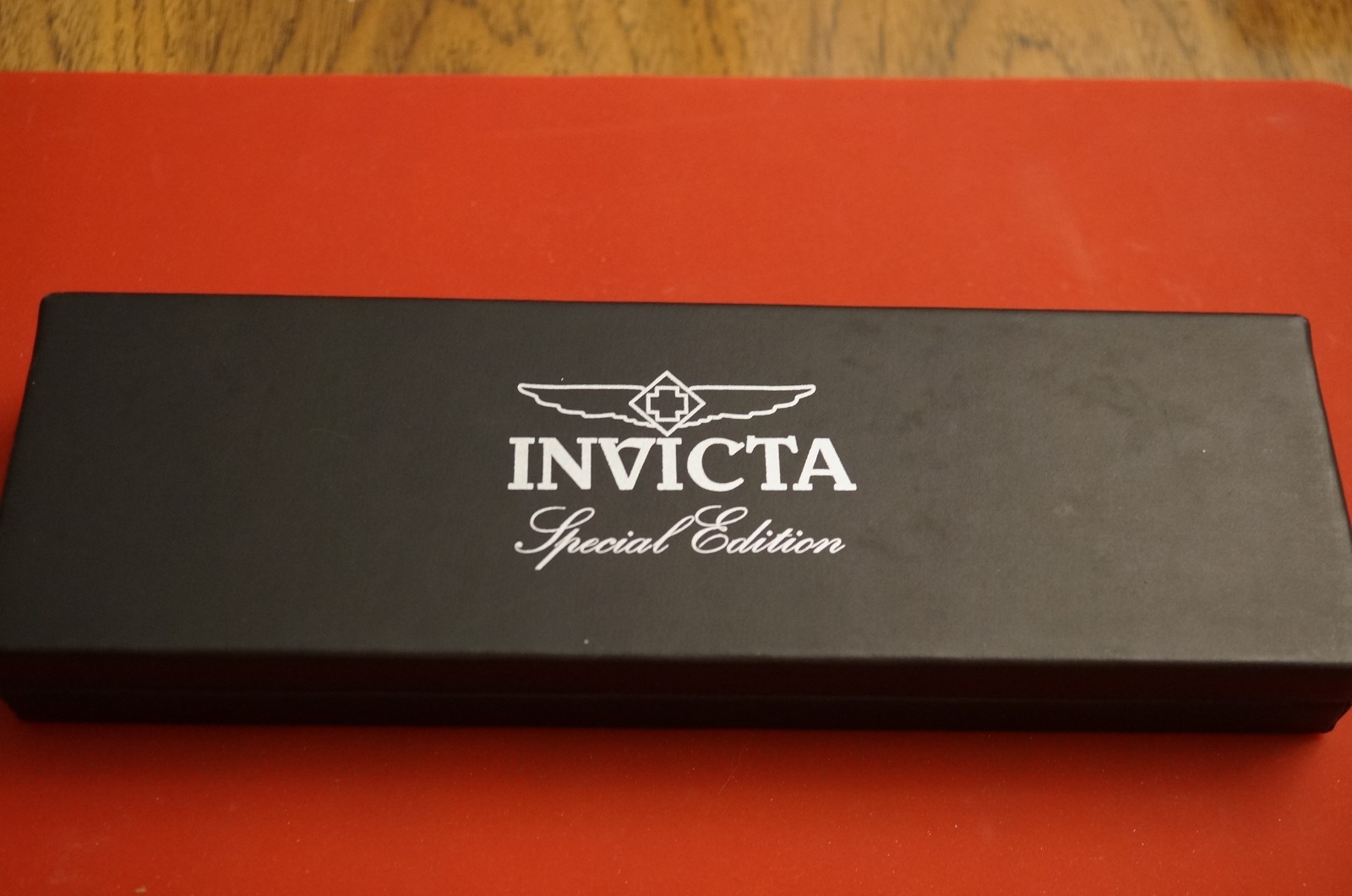 Invicta set of 4 interchangable watch bands 16mm New in box No paperwork