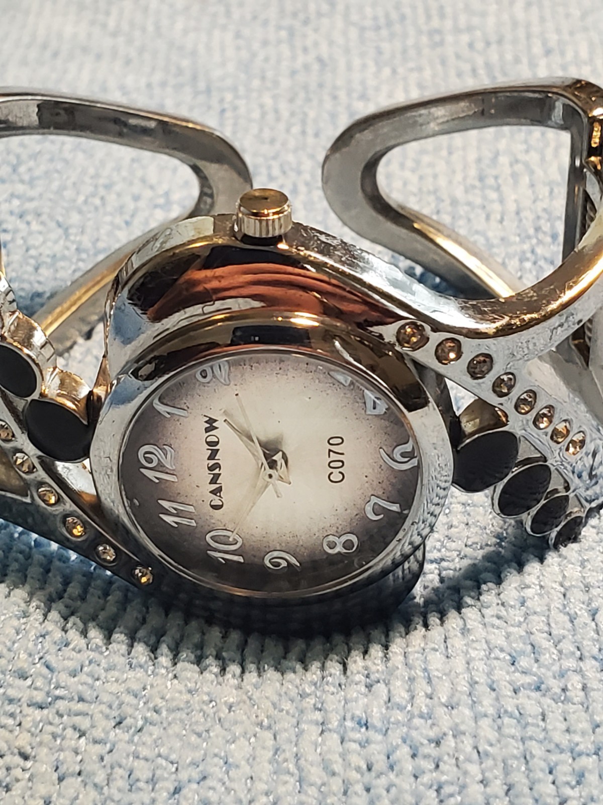 CANSNOW QUARTZ LADIES BANGLE WATCH GRAY ANALOG PUSH/PULL STAINLESS STEEL NEW