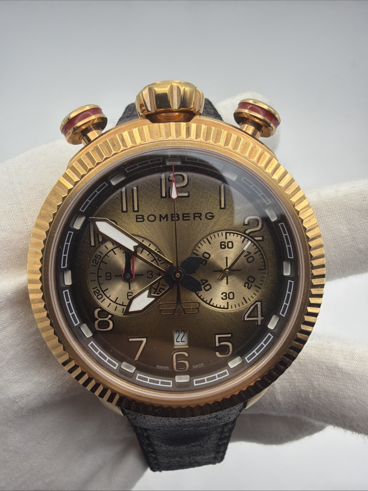 Bomberg / Chronograph Bolt-68 – NS44CH Bullhead Chronograph Swiss made