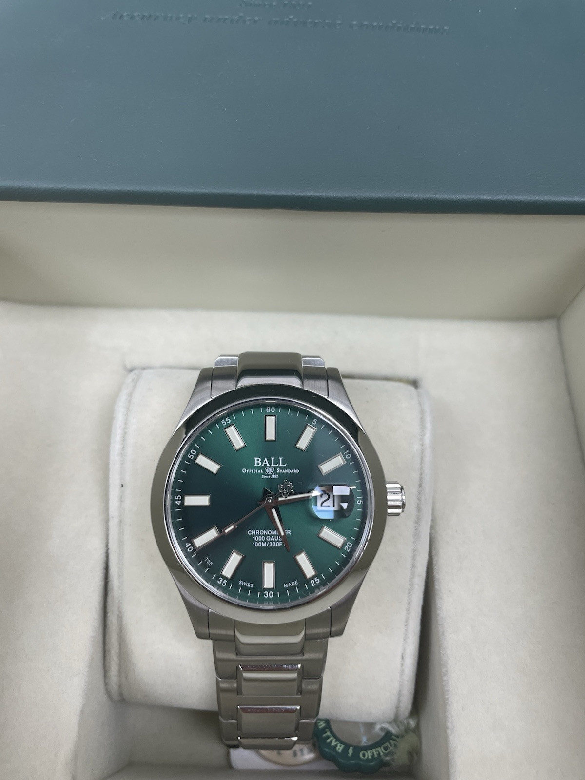 Ball Engineer III Marvelight Chronometer Green Dial Brand New Full Set 40MM