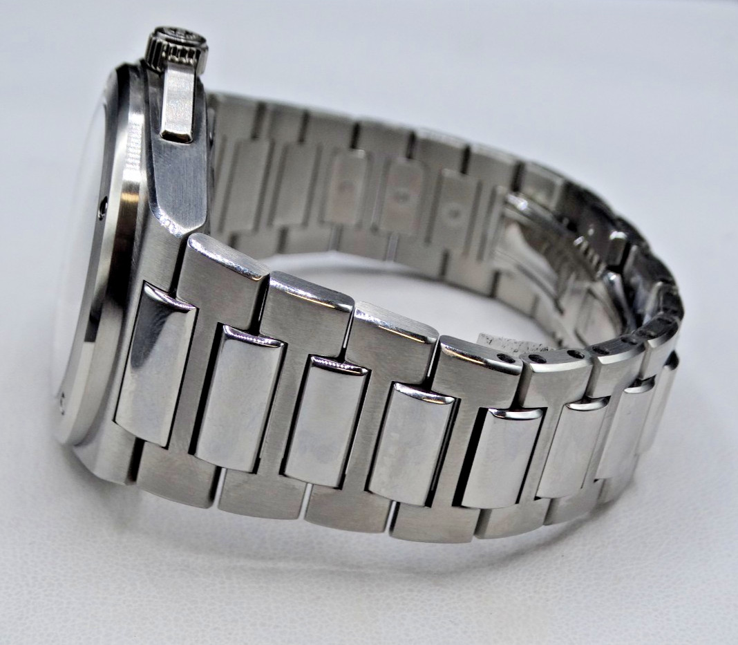 IWC Ingenieur Watch Stainless Steel 42mm with papers and box