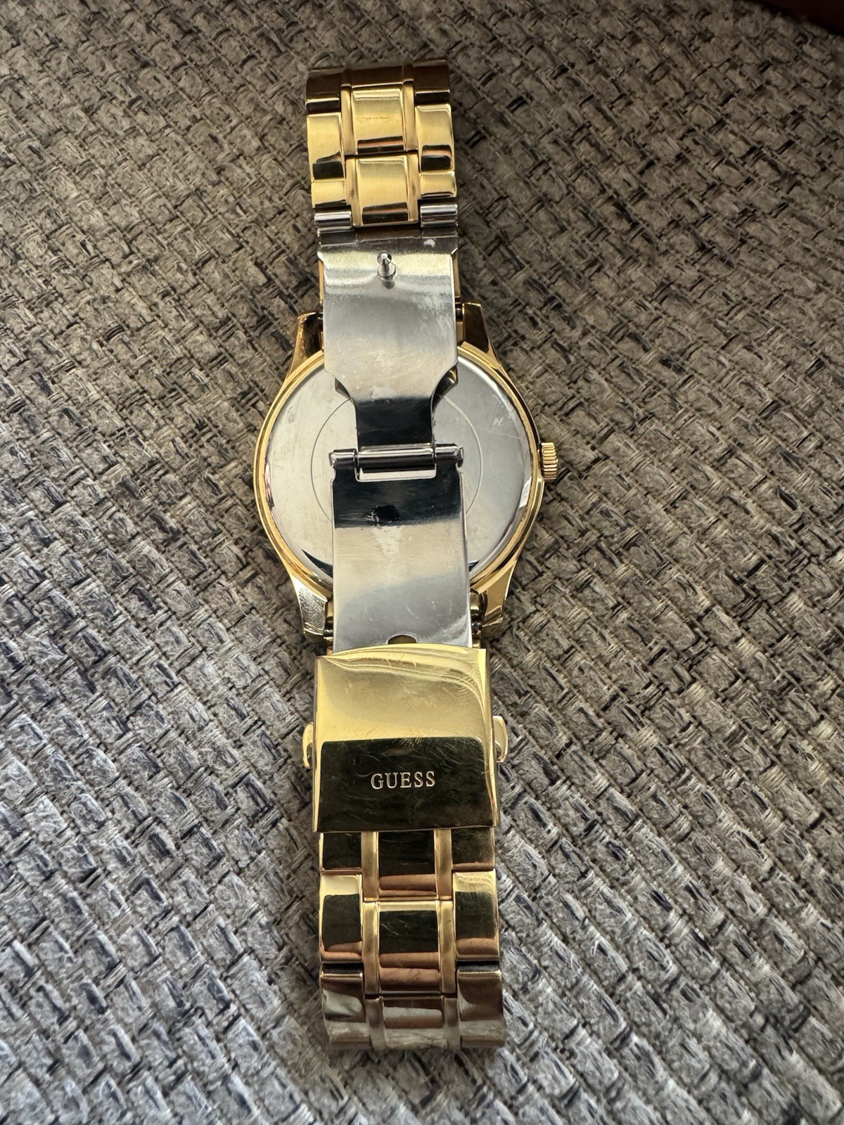 GUESS Men’s Gold Tone Quartz Dress Watch Day-Date Champagne Roman Dial