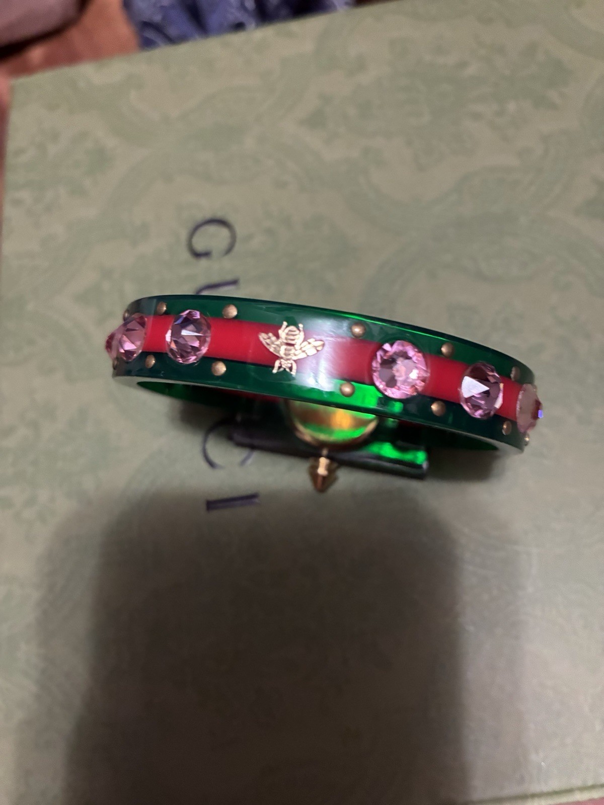 Gucci 143 Women’s Quartz Analog Watch Pink Dial Green/Red Bangle w/ Box