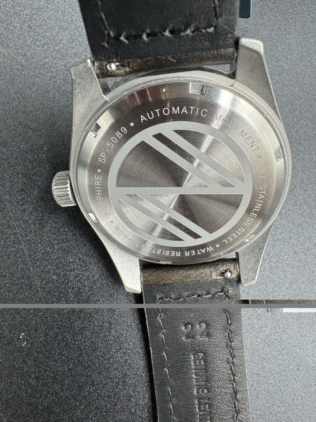 Spinnaker Wreck Red Ring and Gray with Leather Black Dial Wristwatch SP-5089-01