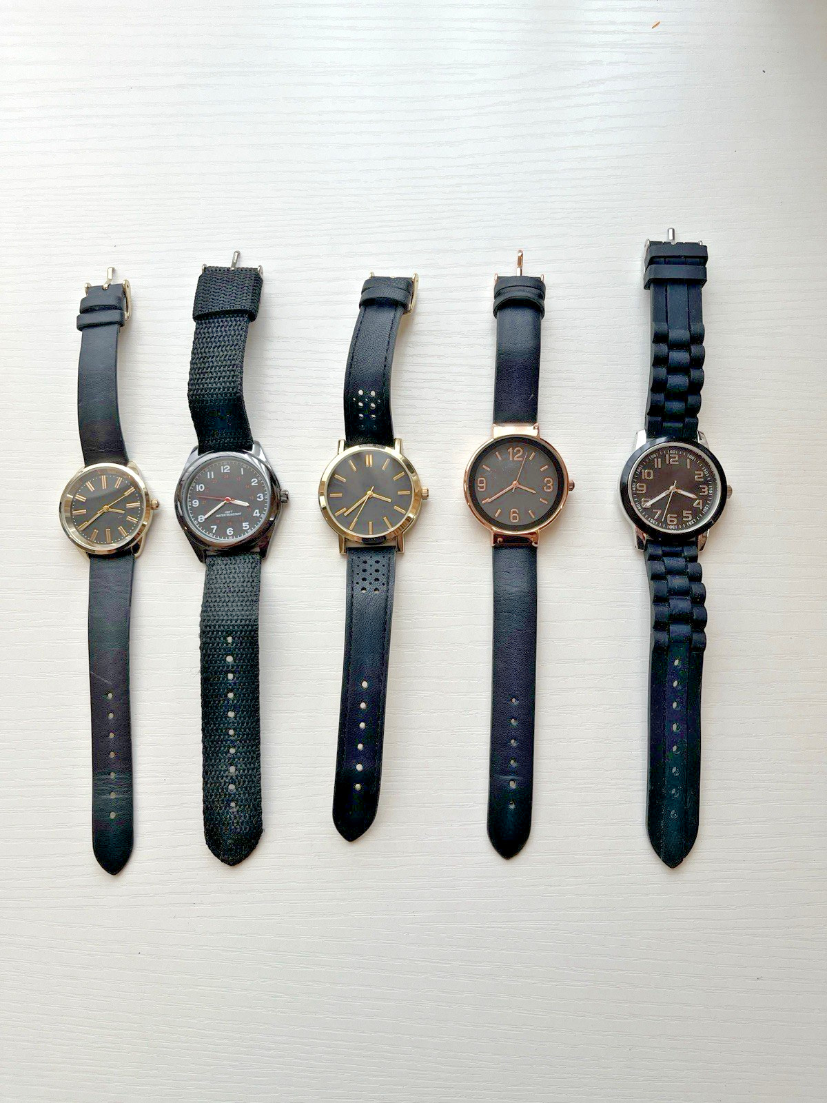 Unisex Watch Lot (5 Pieces) – Mixed Men & Women Styles, All Working