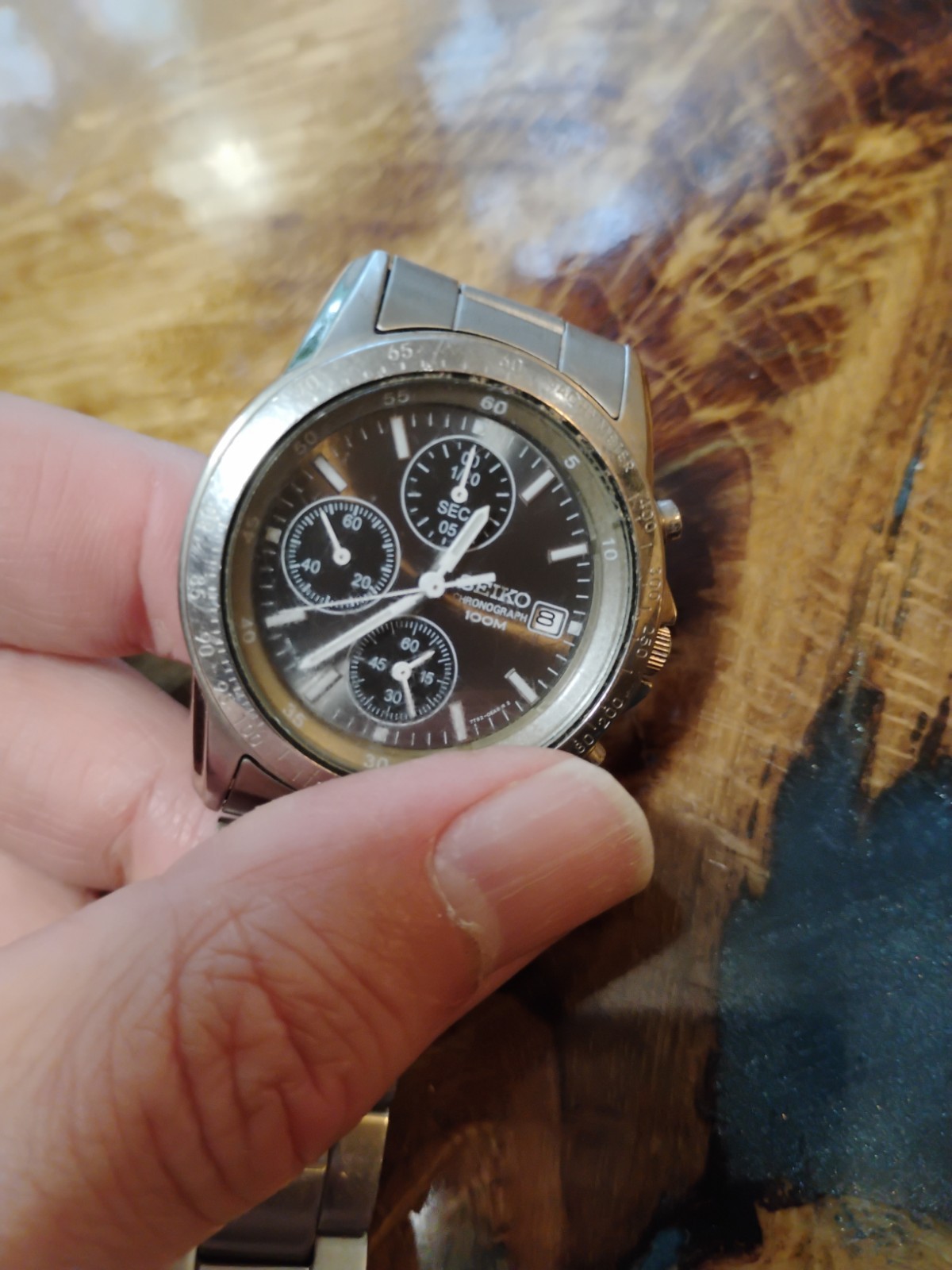 Seiko Men’s Chronograph 7T92-0DW0 Quartz Stainless Steel Watch