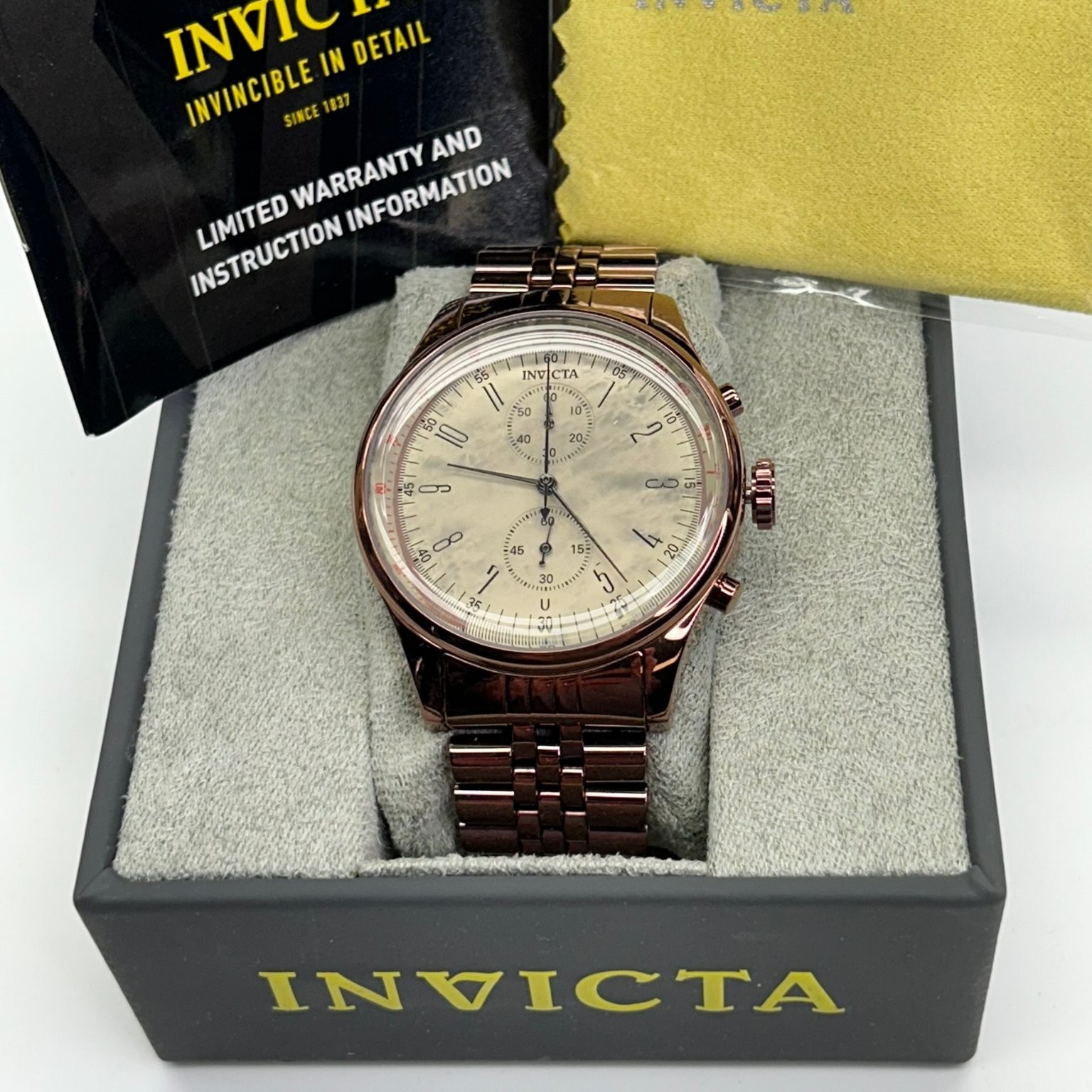 Invicta 40852 Flame Fusion Chronograph Wristwatch 50M Water Resist