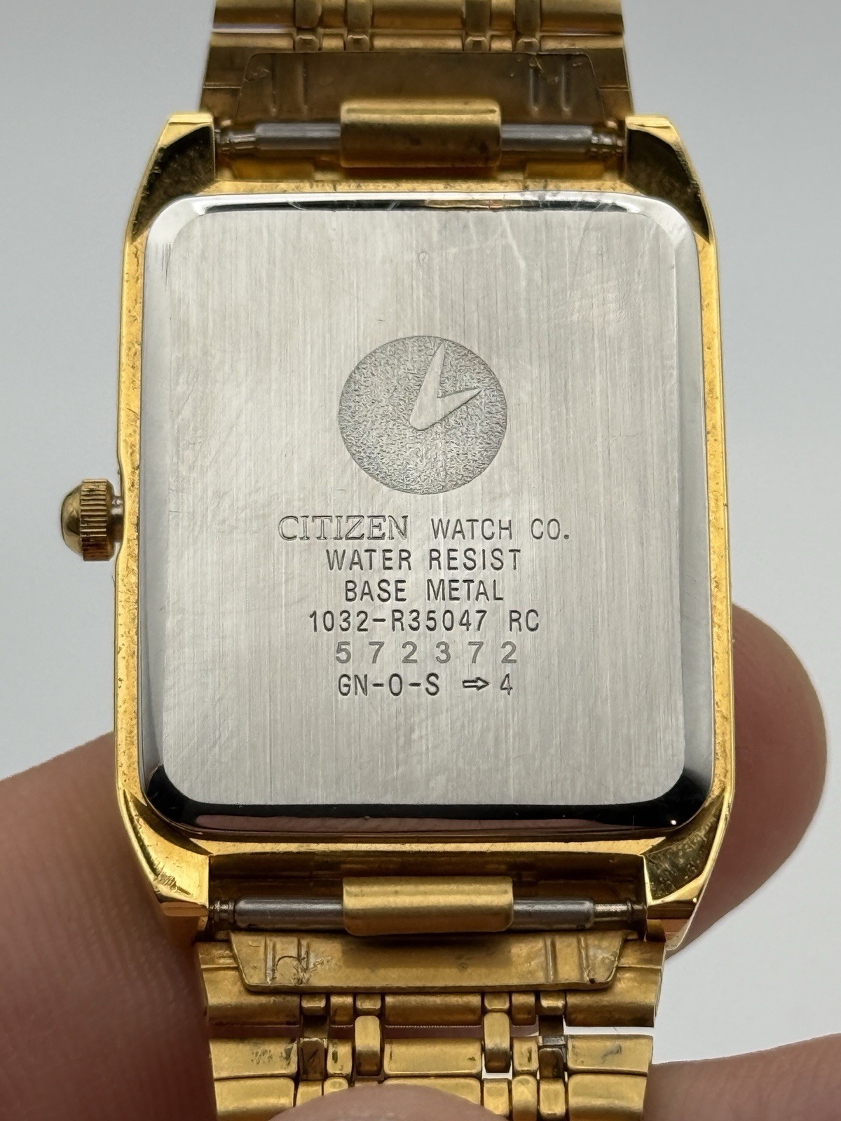Citizen Quartz Men’s Dress Watch Gold Tone Rectangle Analog Date Water Resist