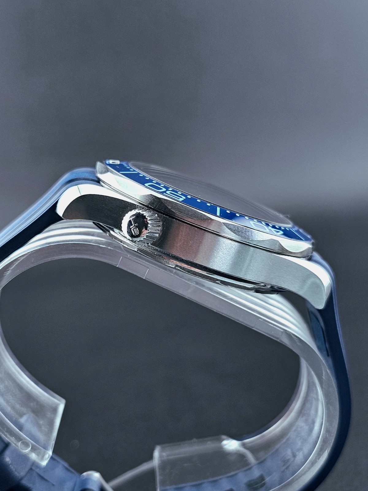Omega Seamaster 300M 210.32.42.20.03.002 Summer Blue 42mm Full Set