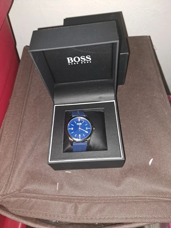 Hugo Boss Fashion MENS QUARTZ SILICONE WATCH – 1530013