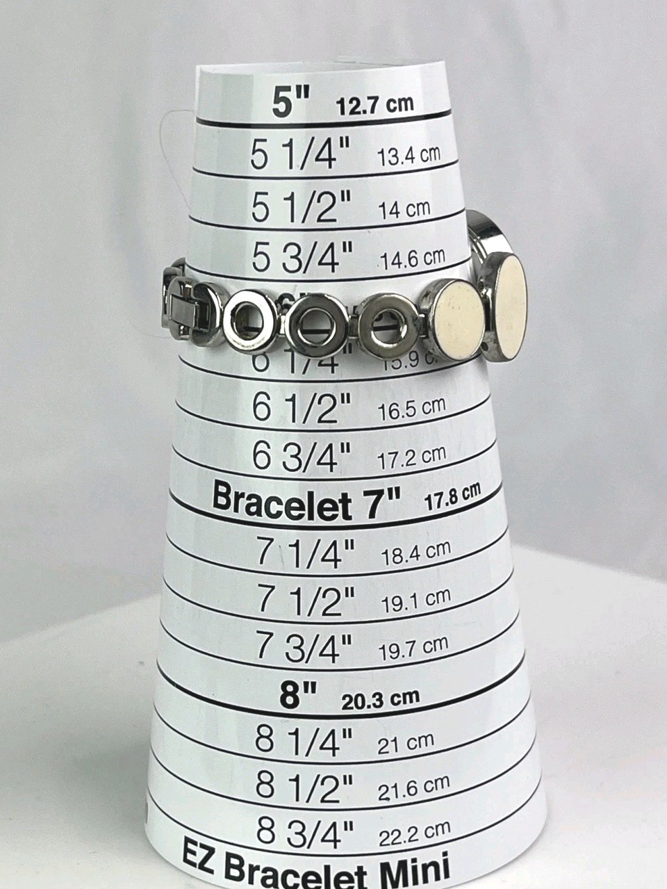 FMD Women’s 25mm Fashion Watch Silver Tone Cream Circles FMDCT268 New Battery