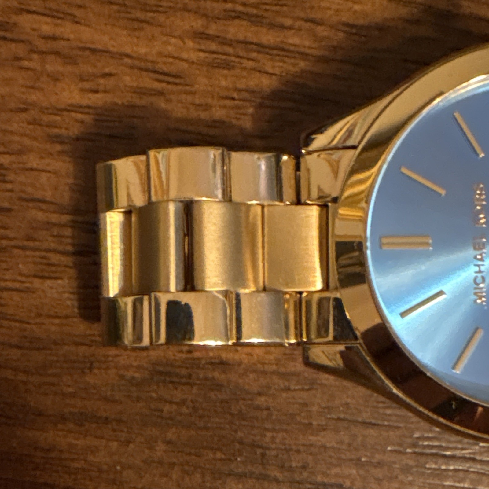 Michael Kors Women’s Gold Tone Quartz Watch Blue Dial 40mm 50m w/ Box Manual