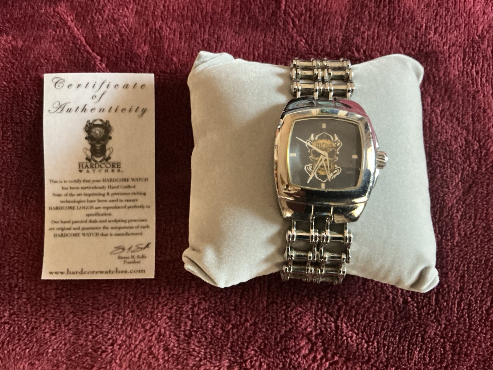 Hardcore Watch Certified Hand Crafted Skull Time Piece.