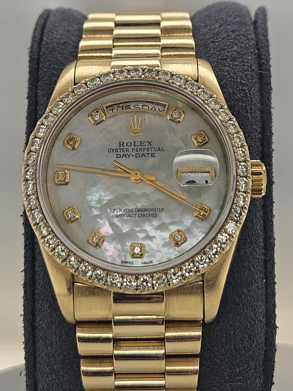 Rolex Day-Date 36mm 18k Yellow Gold President White MOP Diamond Dial Bezel 18238