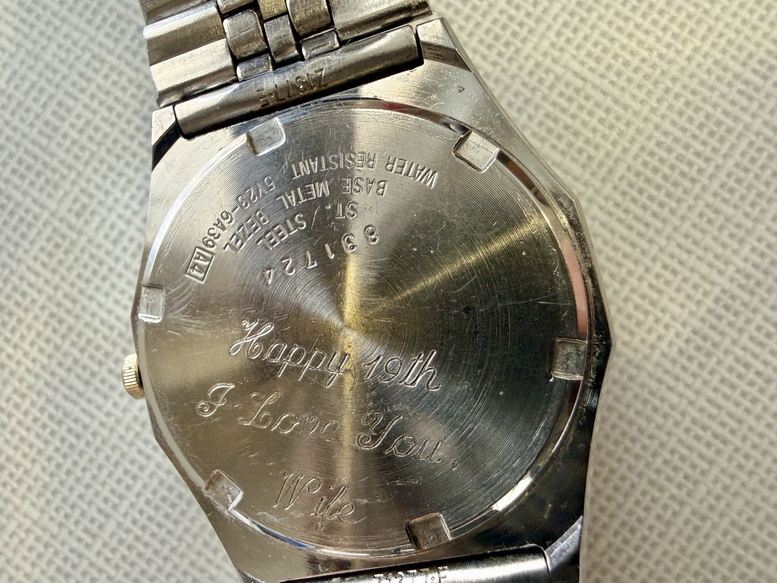 Vintage 1988 Seiko Quartz Men’s “Baby Oak” Day/Date Watch with Box