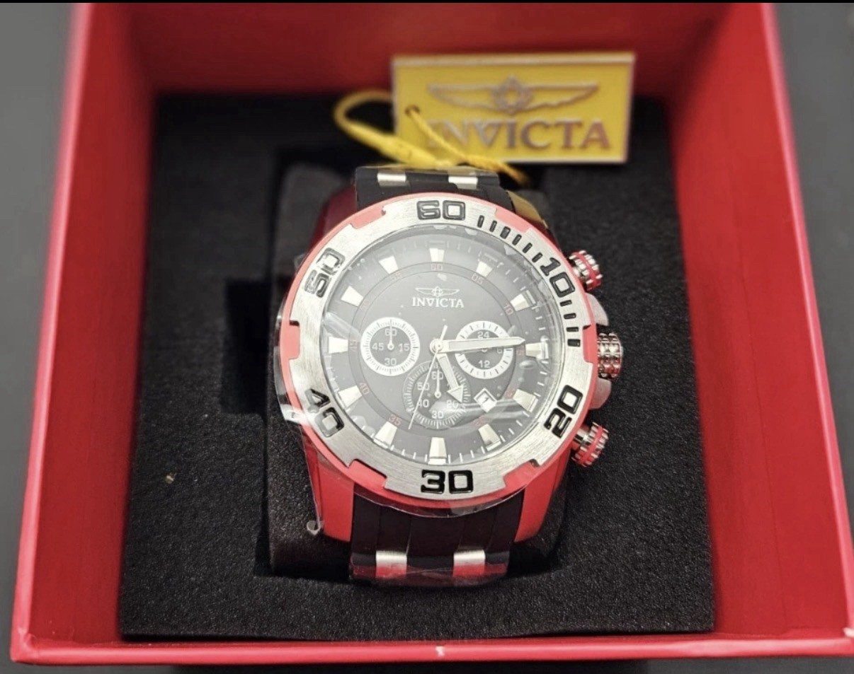 Invicta Pro Diver SCUBA Men’s Quartz Watch Black/Red/Silver 22307 NIB