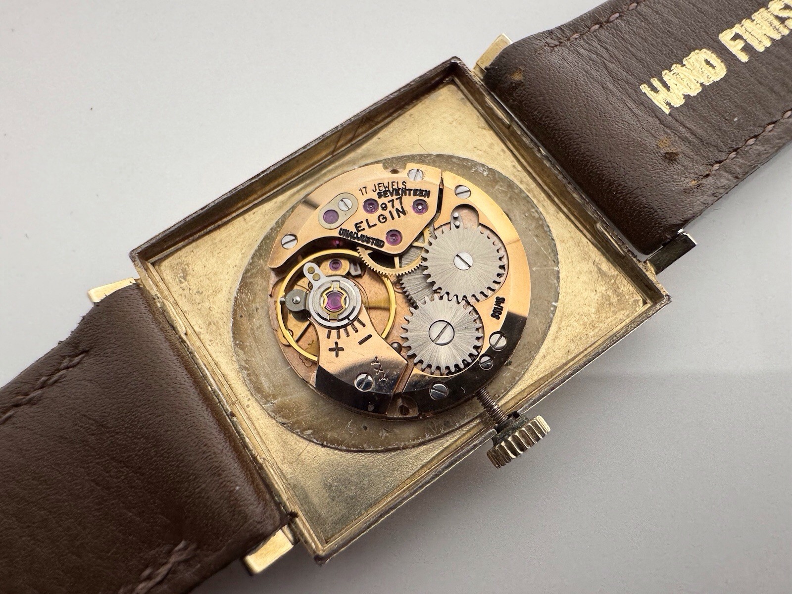 10K Yellow GF Elgin W Milanese Bezel- 17J ETA 2512 Movement