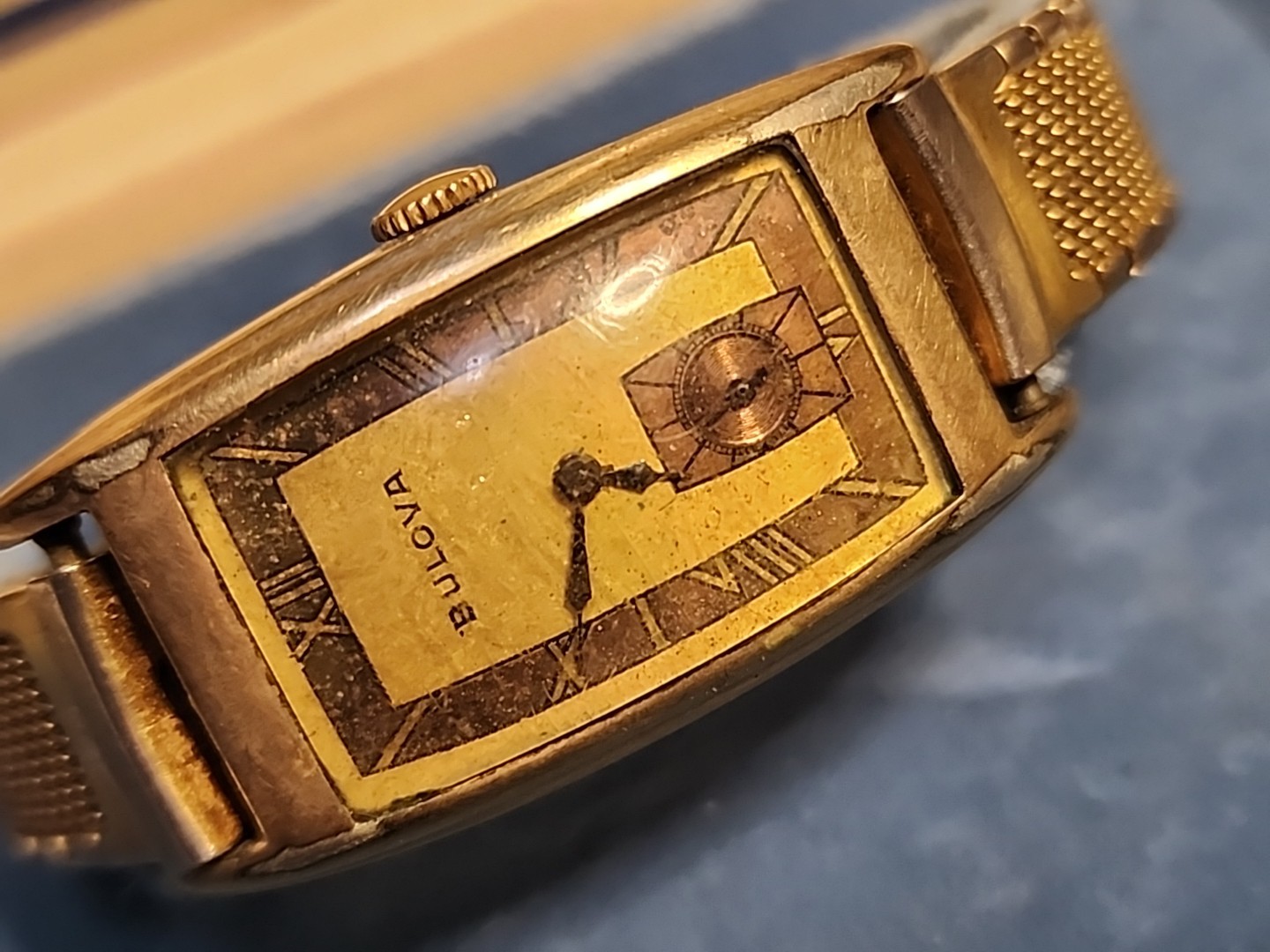 Vintage Bulova Midshipman Watch 17 Jewels Swiss Adjusted Bulova Curve RUNS