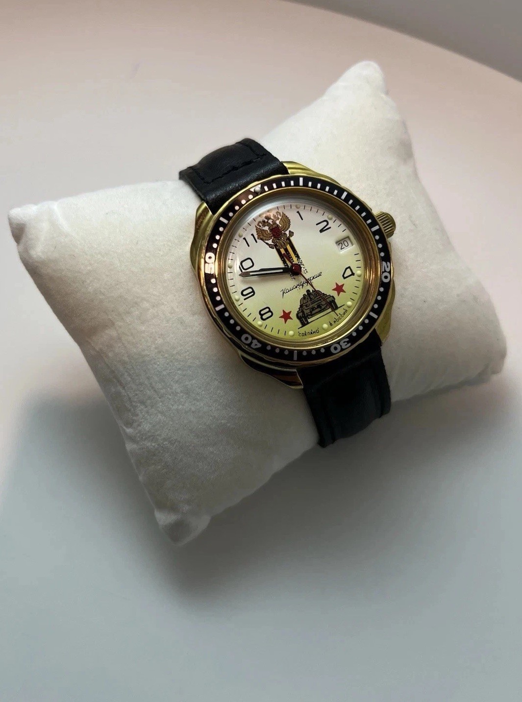 VOSTOK KOMANDIRSKIE 2414 ‘TANK’ WATCH – RARE BEZEL