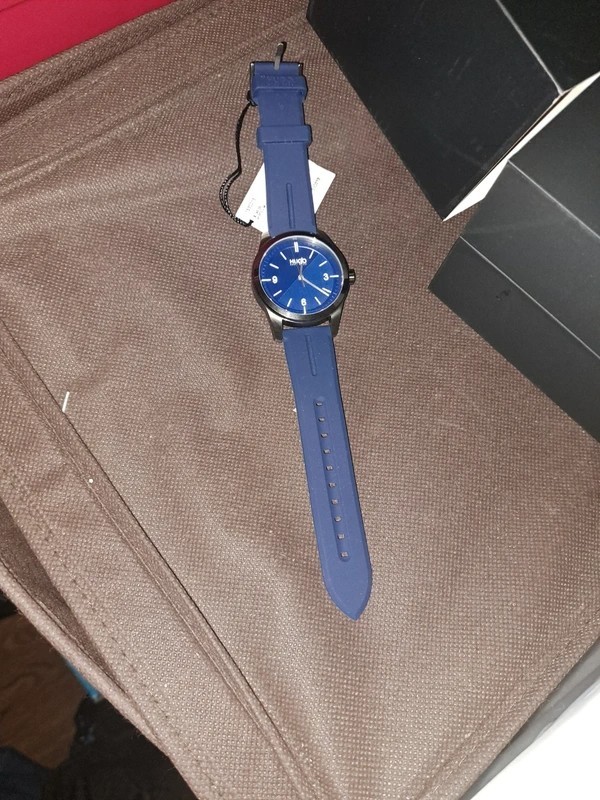 Hugo Boss Fashion MENS QUARTZ SILICONE WATCH – 1530013