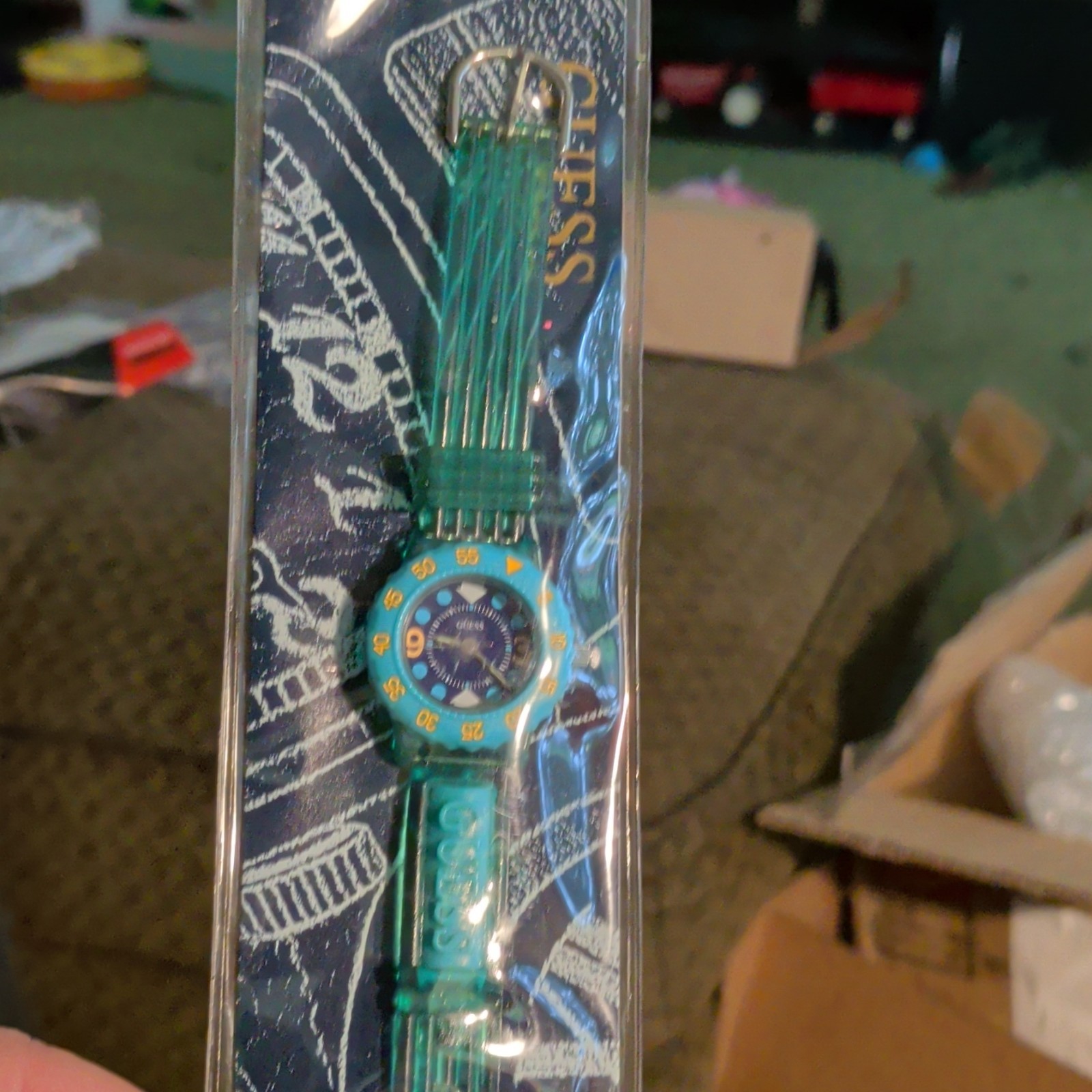 GUESS G39071 Quartz Analog Diver Wristwatch Blue Dial Green Plastic Strap
