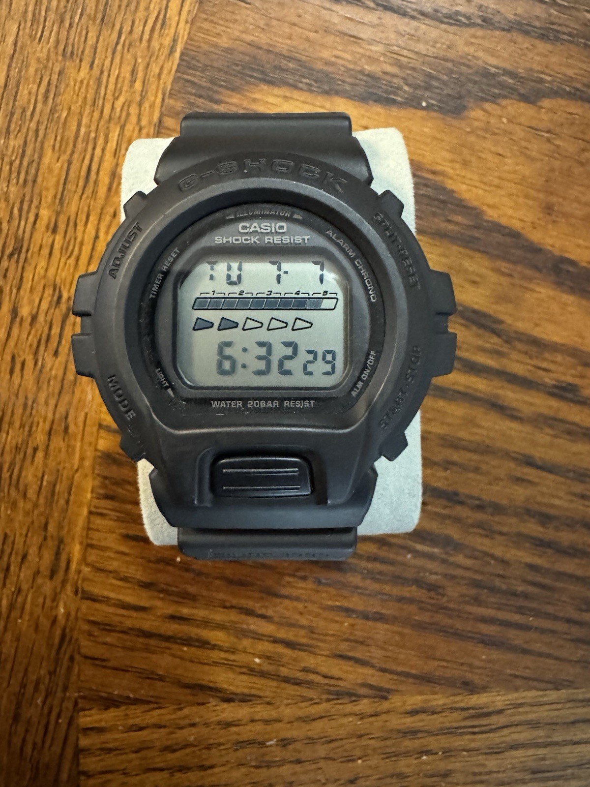 Casio G-Shock Quartz 200m Digital Watch Black DW-6640RE 40th Anniversary