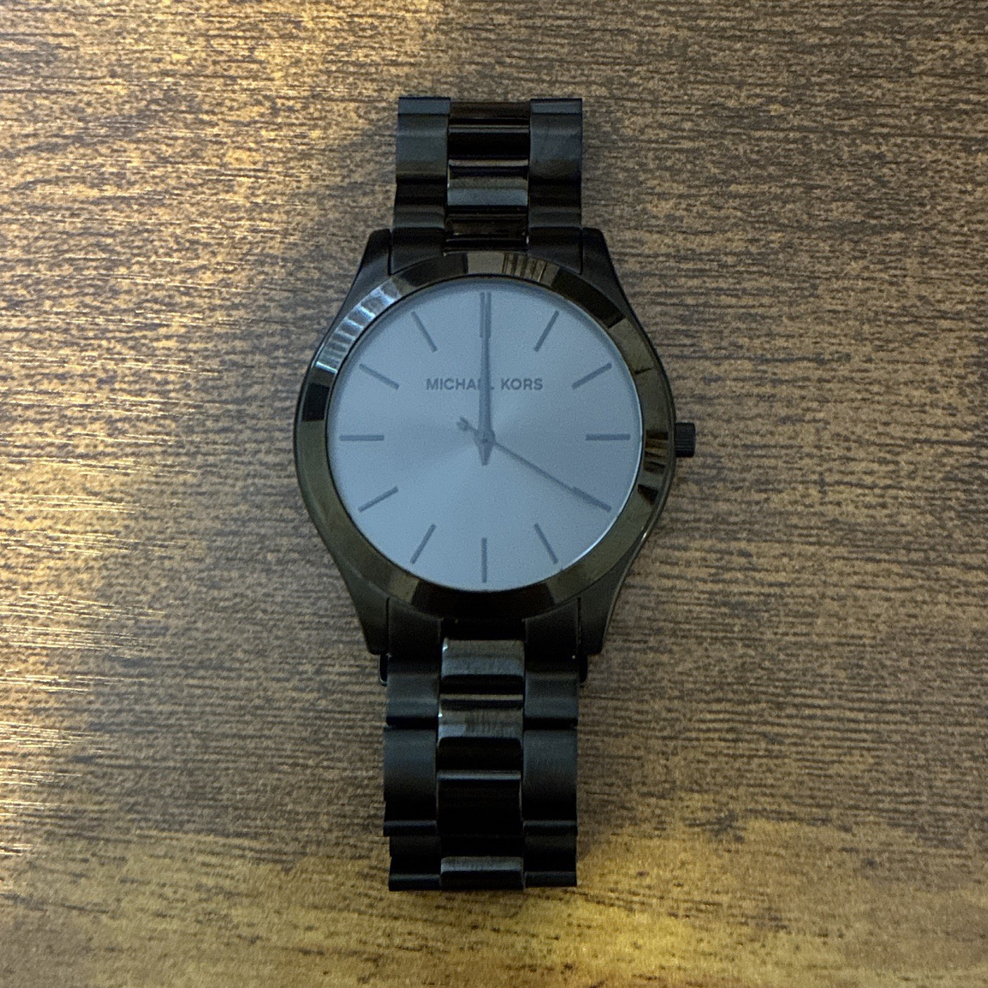 Michael Kors Quartz Analog Watch White Dial Black SS Bracelet 5 ATM 42mm