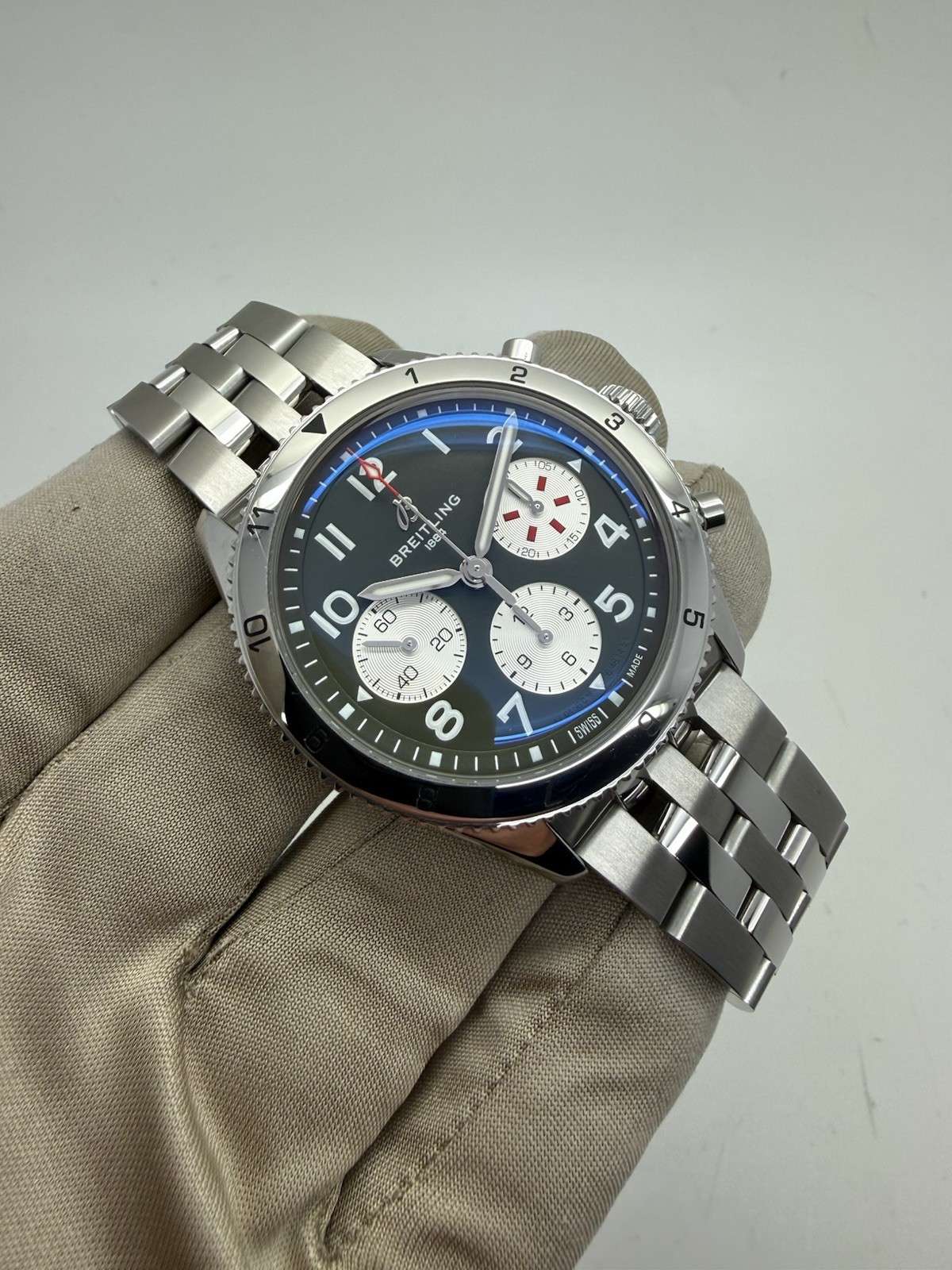 2025 Breitling Classic AVI Green Dial Chronograph Steel Automatic Watch A23380