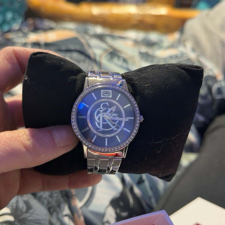 Aqua Quartz Analog Wristwatch Black Dial Silver Tone Metal Bracelet w/ Box