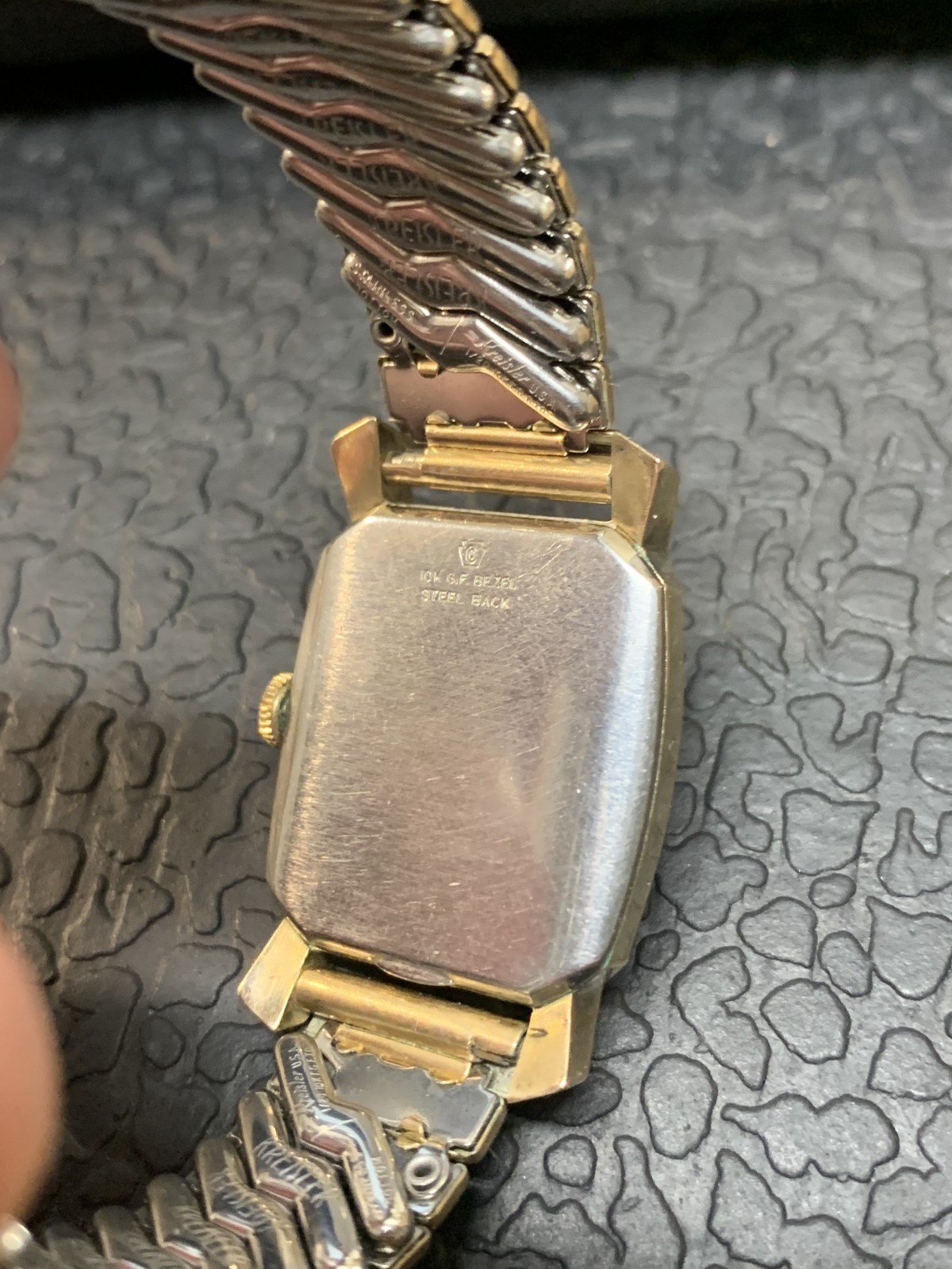 Vintage 1950s Wittnauer Revue Gold Filled Mechanical Wristwatch Runs