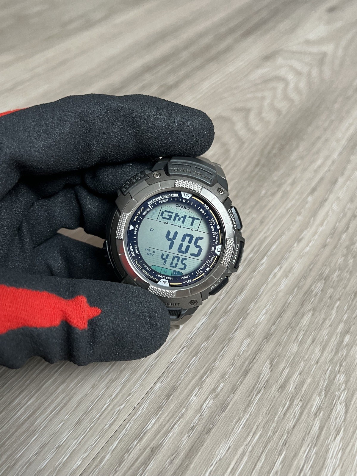 Casio Pathfinder PAW-1100T Multifunction Solar altimeter barometer compass etc.
