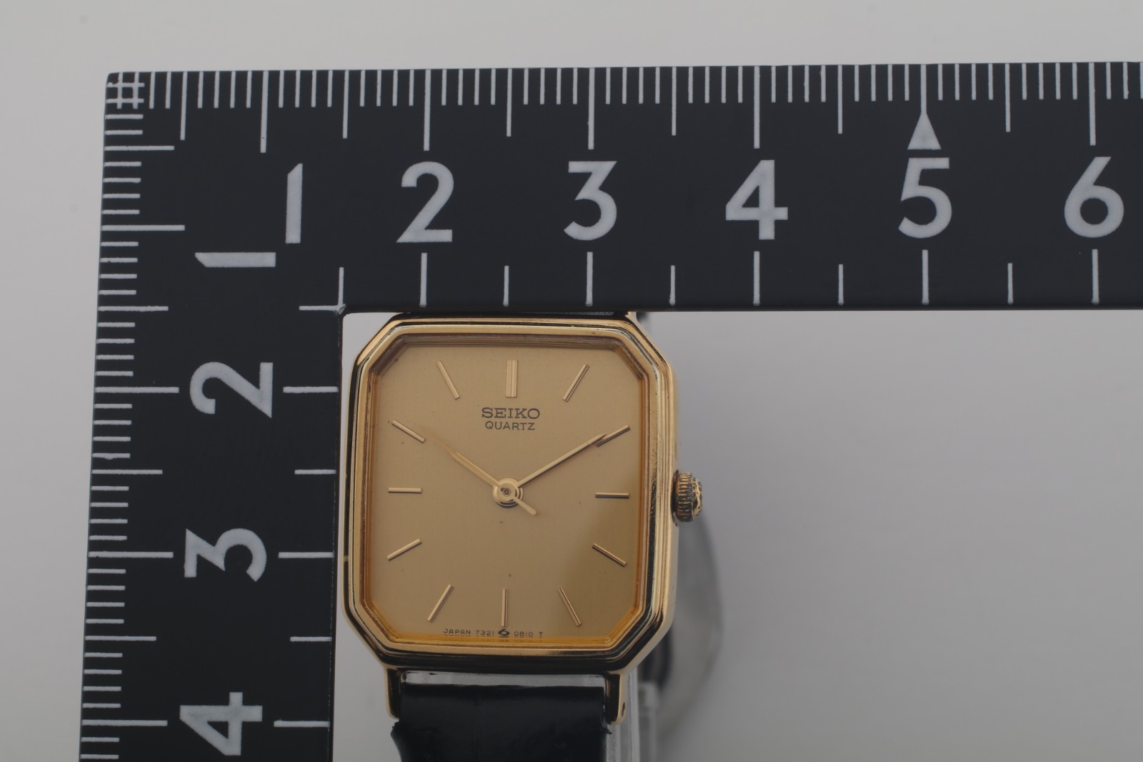 Vintage [Near Mint] Seiko 7321-5410 Gold Tank Square Quartz Women’s Watch JAPAN