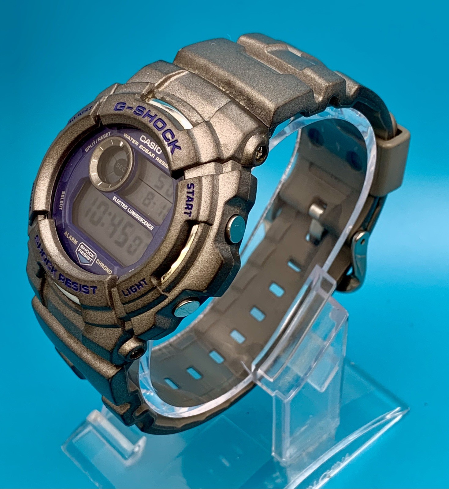 CASIO VINTAGE G-SHOCK G-2000SD-8M Screw-Back case 2001