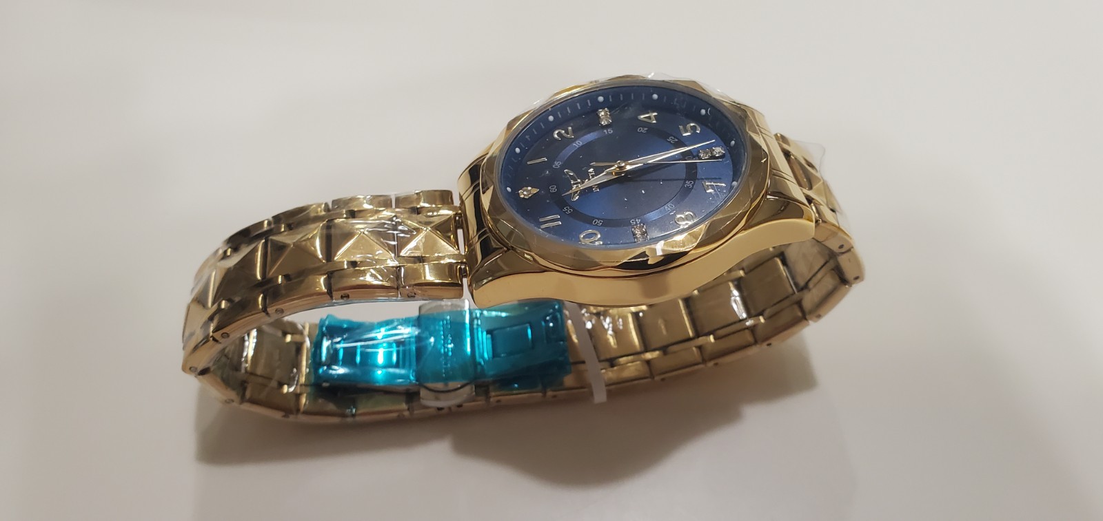 Invicta 69020 Quartz Stainless Steel Men Watch