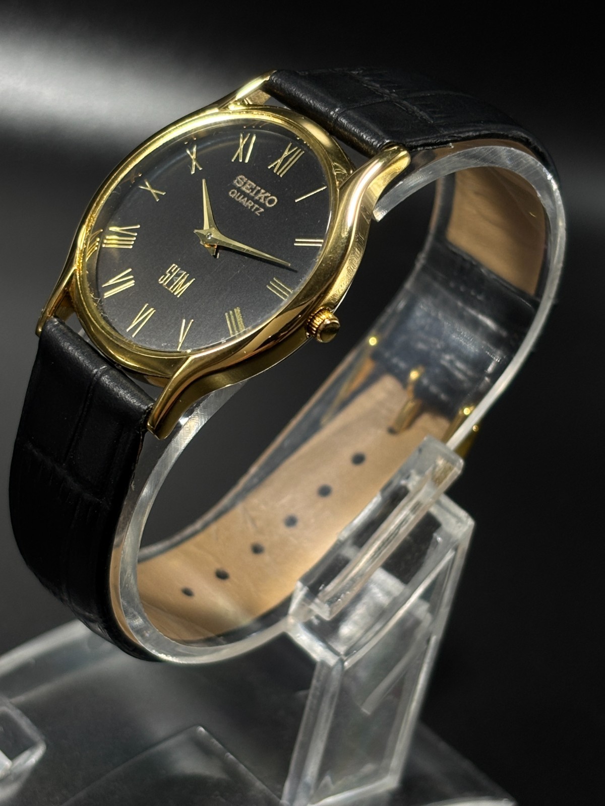 Vintage Seiko Slim Quartz Men’s Wrist Watch -Black Roman Dial
