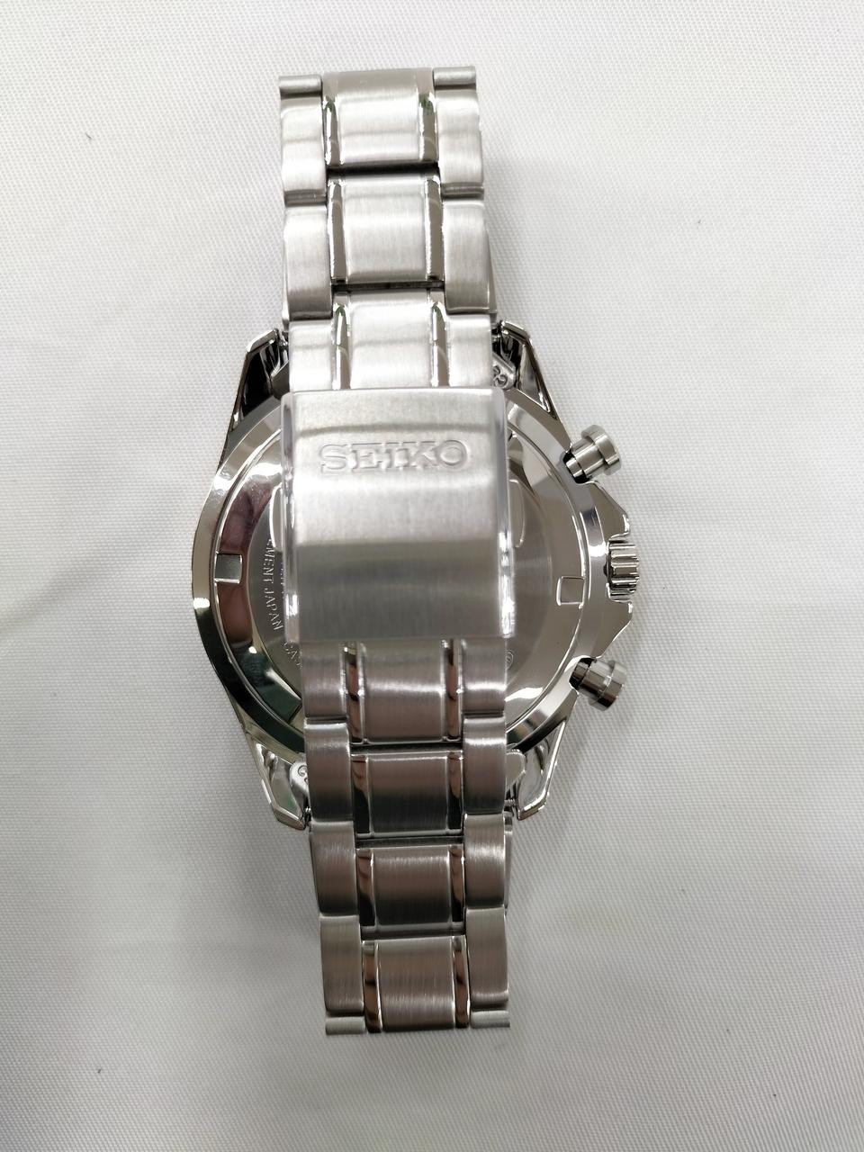 SEIKO Chronograph wristwatch Model 8T63 00D0