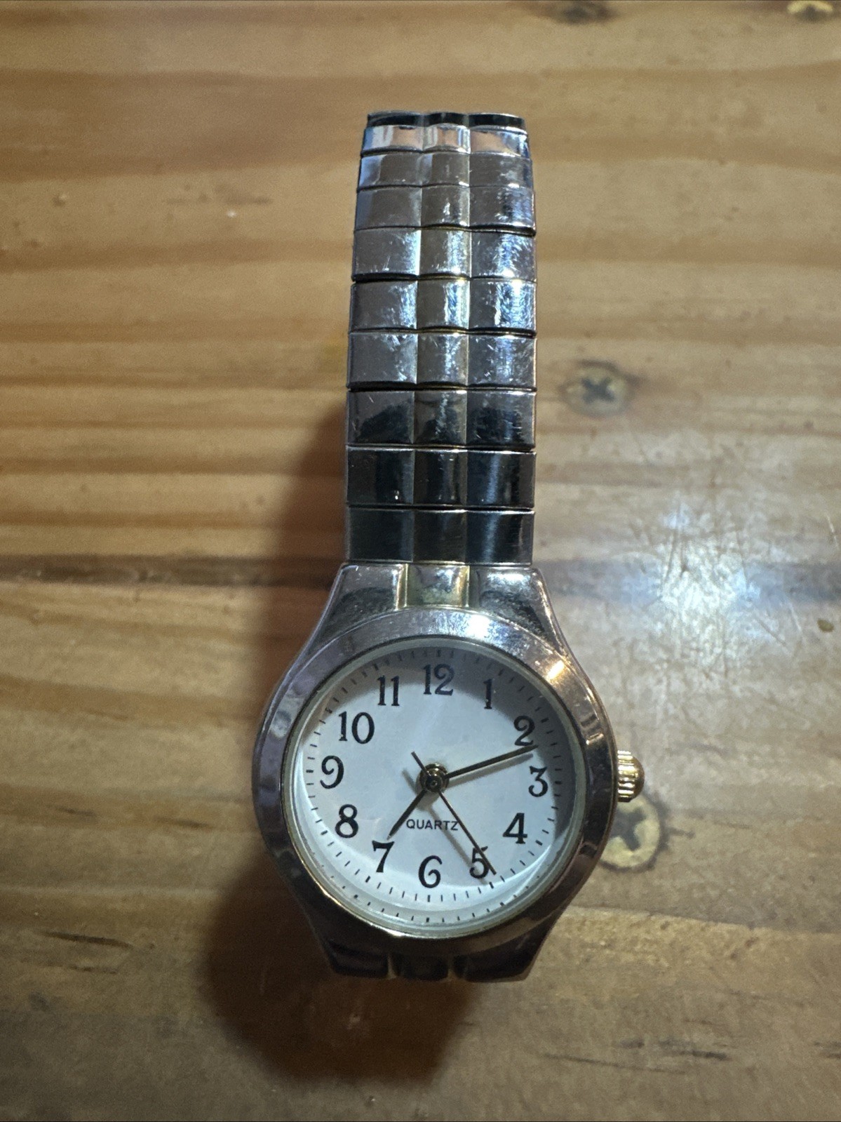 Women’s VINTAGE Quartz Watch