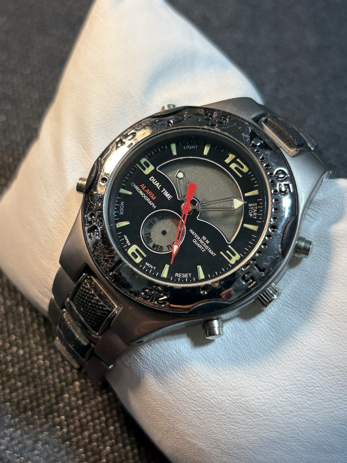 Analog & Digital Dual Time Watch Alarm Chronograph Wristwatch,*Untested*