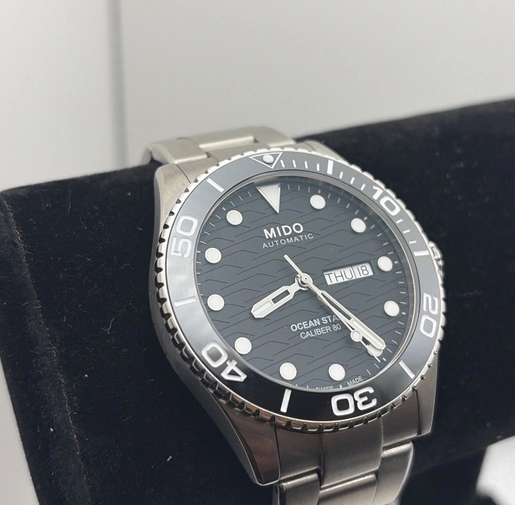 Mido Ocean Star 200C Titanium Black Dial Men’s Watch M042.430.44.051.00