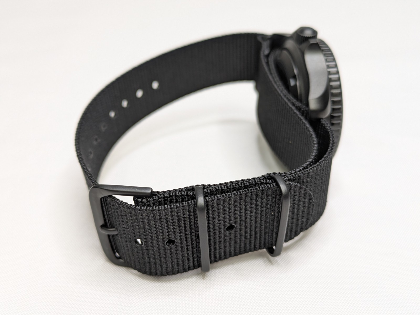 MWC 300M PVD Quartz Military Divers Watch NSN 6645-99-969-5589 – NEW
