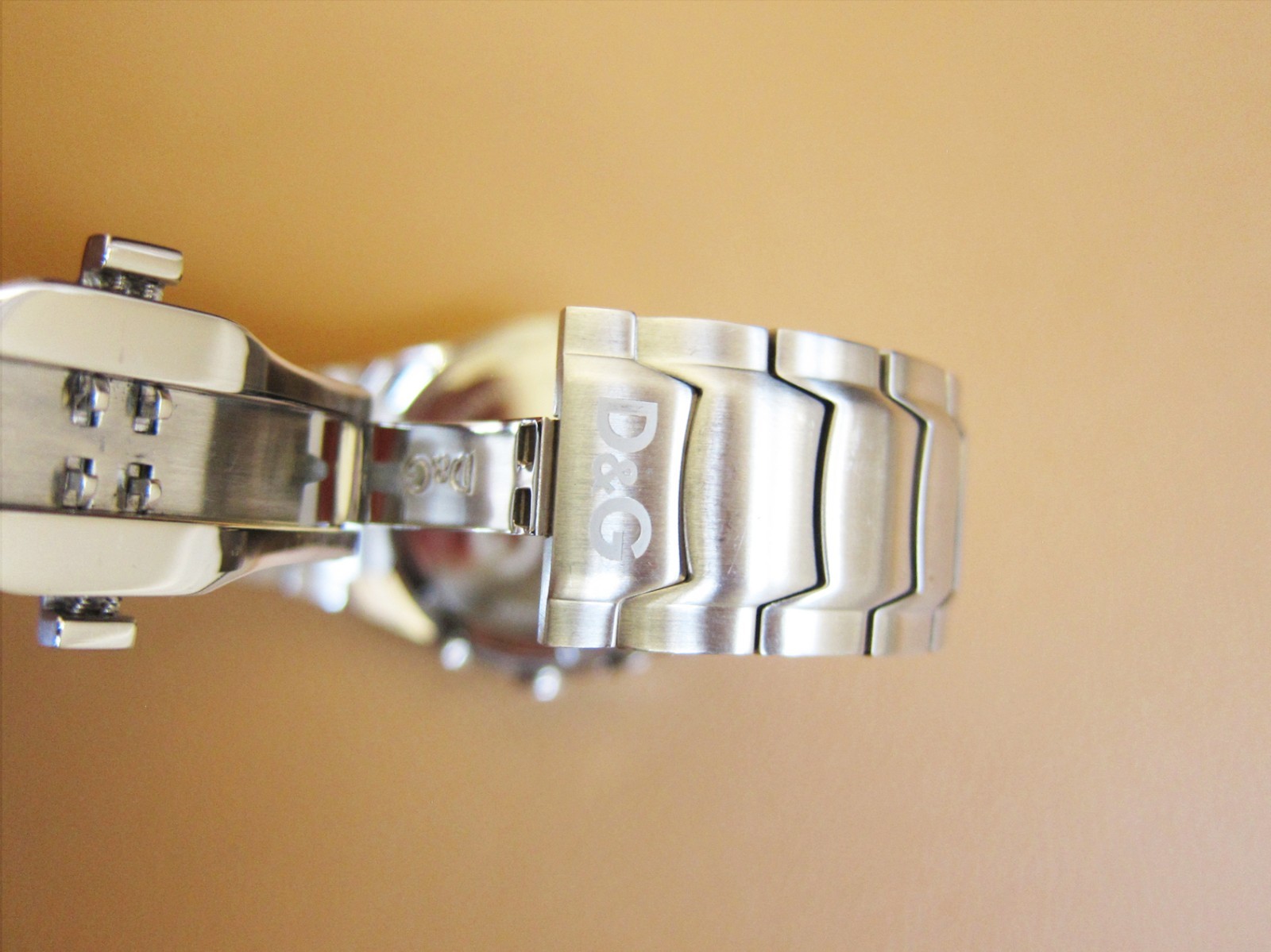 DOLCE & GABBANA Time Men’s All Stainless Steel Quartz Watch – Date Display