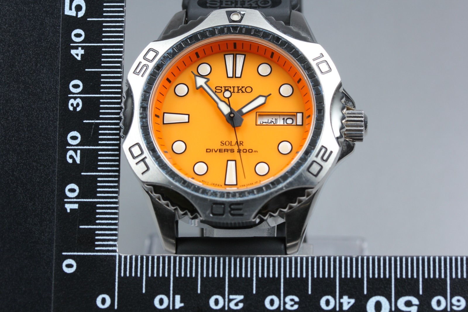 New Belt / New Battery [N MINT] Vtg Seiko V158-0AE0 Orange Dial Solar Mens Watch