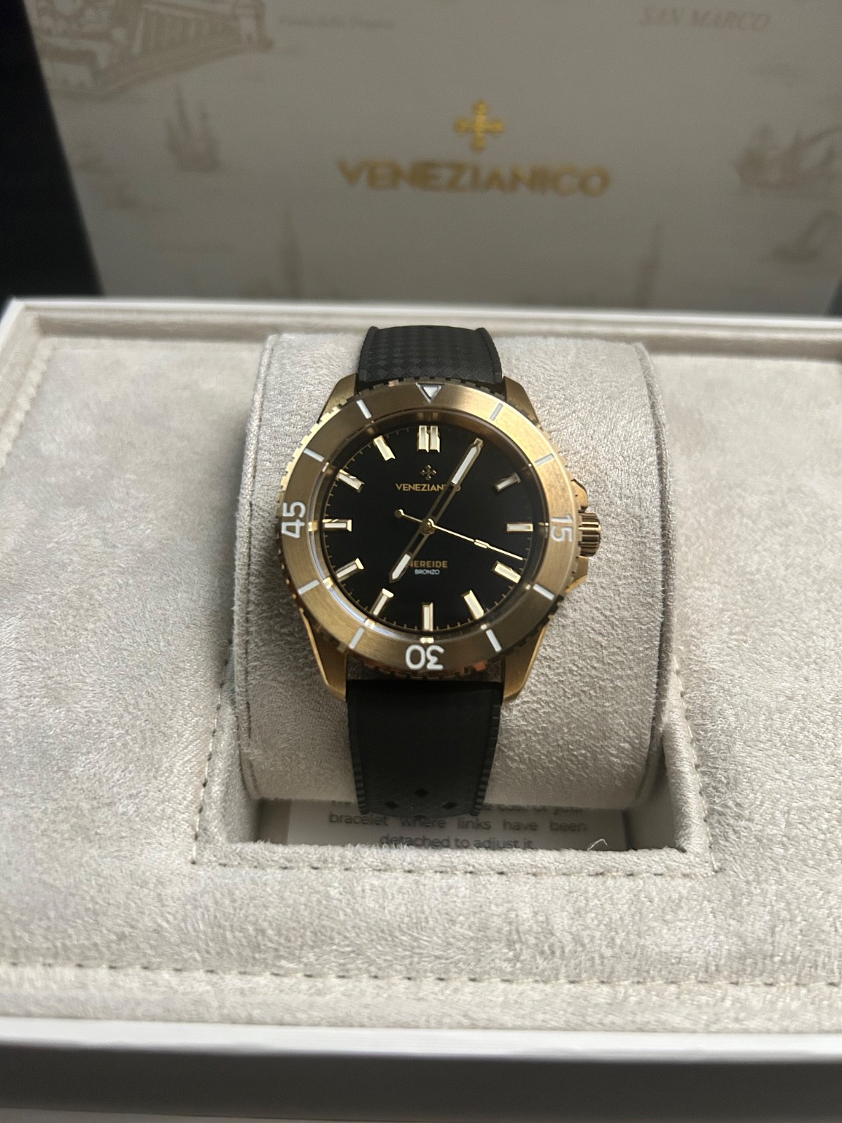 Venezianico Nereide Bronzo 39 3121555 Bronze Automatic Diver 200M Watch