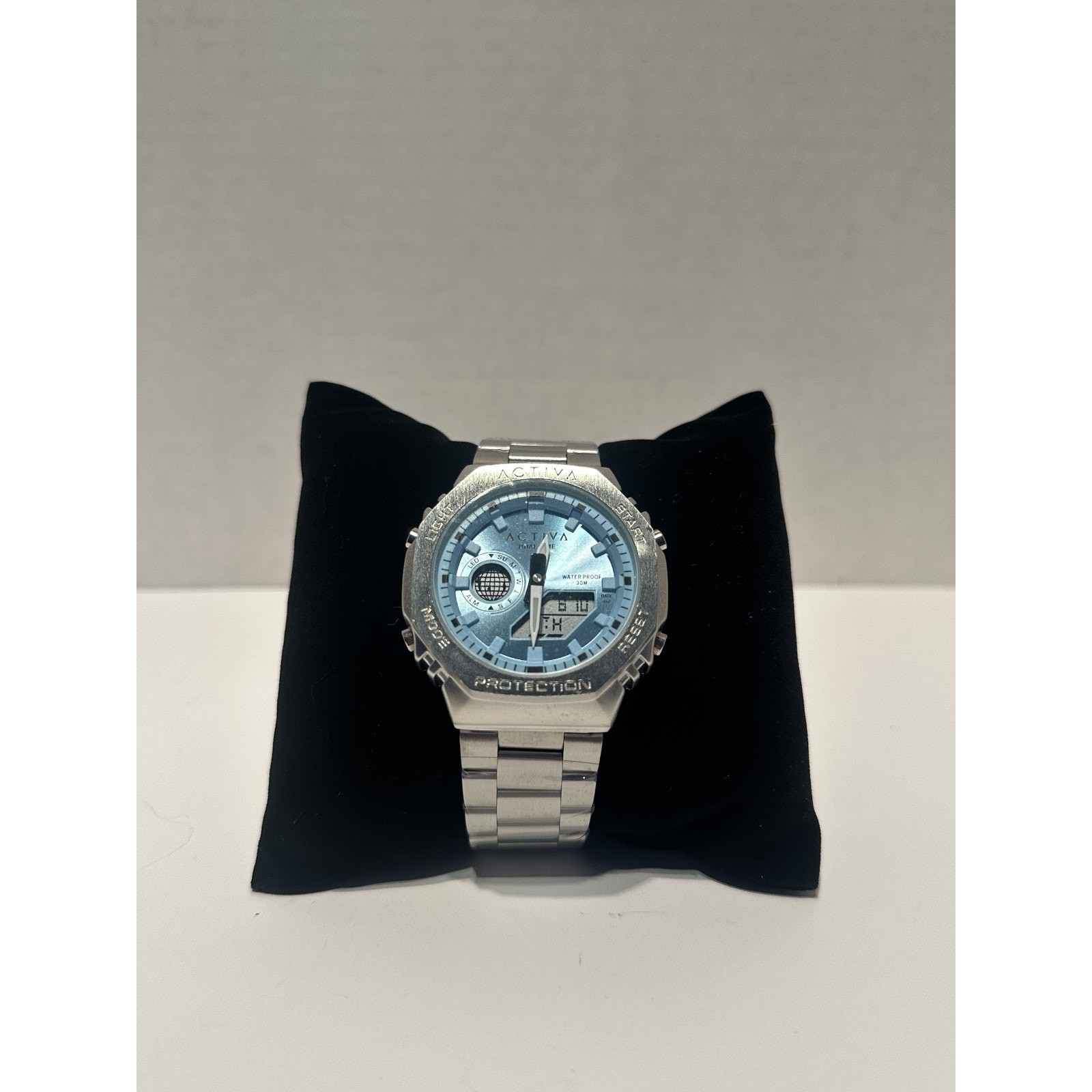Activa X Invicta Analog/ Digital Ice Blue Dial Watch | 45.5mm (Acw 423-003)