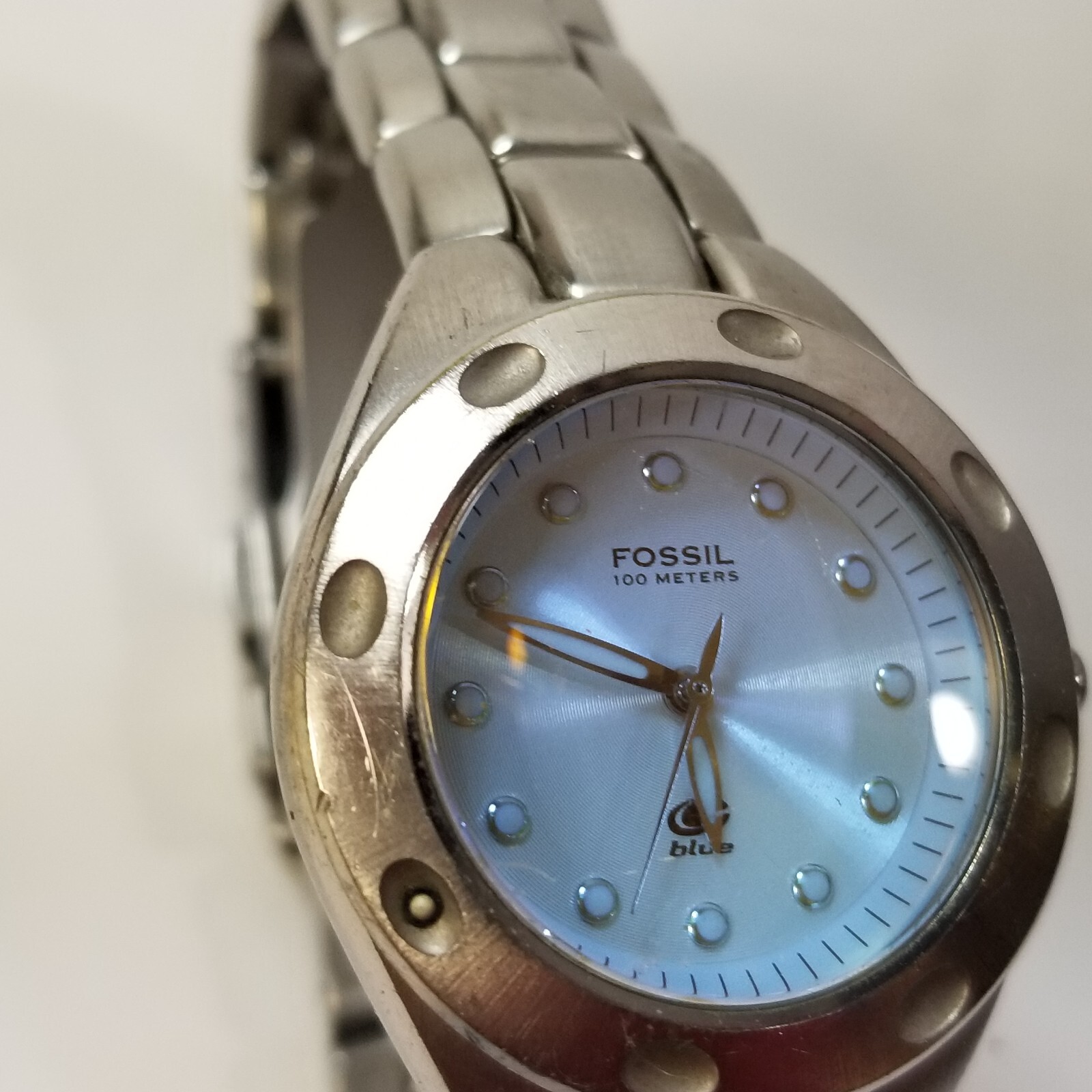 Fossil Blue Wristwatch Wrist Watch Silver Tone Chrome Modern Dress AM-3347